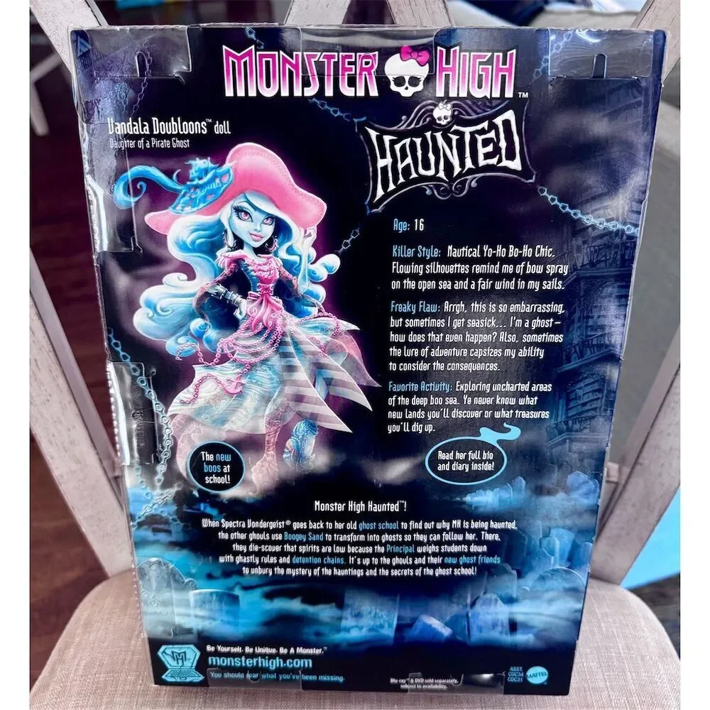 NWT Monster High‎ Haunted Vandala Doubloons Doll 2014 Collectible NRFB - Picture 12 of 16